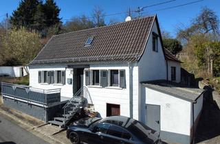 Einfamilienhaus kaufen in 66909 Henschtal, Saniertes Einfamilienhaus in ruhiger Lage!