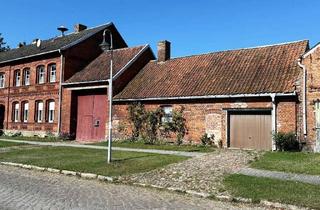 Bauernhaus kaufen in Breitenfelder Dorfstr. 38, 39638 Breitenfeld, Bauernhaushälfte mit viel Nebengelass in Breitenfeld