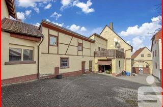 Anlageobjekt in 97318 Kitzingen, Hofanwesen mit interessanten Möglichkeiten