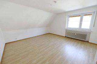 Wohnung mieten in 32657 Lemgo, == Frisch gestrichene Wohnung inklusive Gartennutzung in der Lemgoer Innenstadt ==