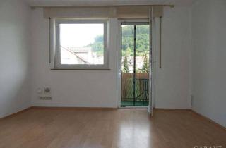 Wohnung kaufen in 73312 Geislingen, 2 Zimmer-Wohnung mit großer Wohnküche, Balkon und Gemeinschaftsgarten