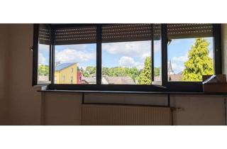 Wohnung mieten in 53332 Bornheim, Helle 3-Zimmer-Dachgeschosswohnung mit Balkon in Walberberg