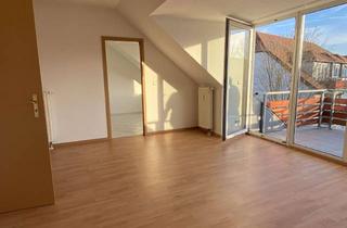 Wohnung mieten in Ringstr. 26, 01968 Senftenberg, 3 Zimmer im DG, Südbalkon, ruhige Nachbarschaft!