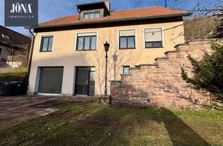 Einfamilienhaus kaufen in 95326 Kulmbach, Wohnen im Grünen!Einfamilienhaus am Fuße der Plassenburg mit Blick über Kulmbach