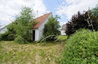 Grundstück zu kaufen in 86465 Welden, HIer ist bauen noch bezahlbar: Baugrundstück mit kleinem Abrißhäuschen Baugenehmigung in Vorber.