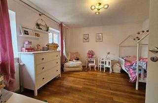 Einfamilienhaus kaufen in Hauptstraße 22, 84453 Mühldorf, Attraktives Einfamilienhaus in Mößling sucht neuen Hausherren!