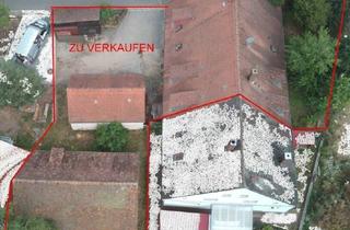 Haus kaufen in 91580 Petersaurach, Petersaurach - VERKAUFT Geräumiges Wohnhaus mit Garagen und Scheune in Großhaslach
