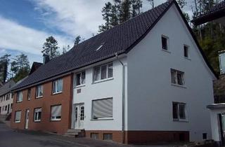 Doppelhaushälfte kaufen in 37671 Höxter, Höxter - GROSSES 2-Fam-Haus 9+6 Zi. 3 Kü. 5 Bäd. 455 m² Wfl. TEILVERMIETET