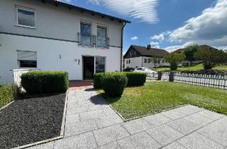 Wohnung kaufen in 92693 Eslarn, Eslarn - Ideal geschnittene Eigentumswohnung mit Garten