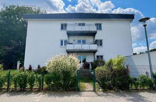 Wohnung kaufen in 14542 Werder (Havel), Vermietete Erdgeschosswohnung mit Garten, Terrasse, Garage und Bootsanlegernutzung