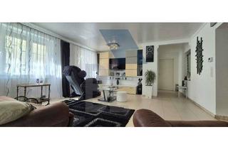 Wohnung kaufen in 75177 Nordstadt, Von zwei zu einem: Großzügige 3,5-Zimmer-Wohnung mit Wintergarten und Gartenparadies