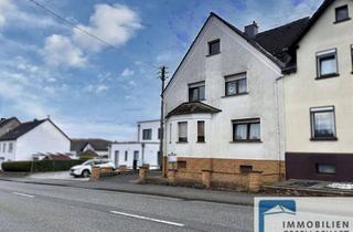 Haus kaufen in 57539 Roth, Wohnimmobilie mit sehr schönem großzügigen Grundstück in Ortslage von Roth-Öttershagen