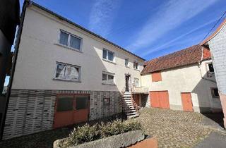 Bauernhaus kaufen in 67700 Niederkirchen, Ehemaliges Bauernhaus mit Scheune und 6524 m² Grundstück