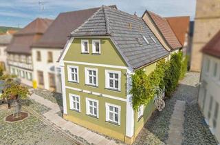 Haus kaufen in Marktplatz 14, 96148 Baunach, Historisches Schmuckstück im Zentrum Baunach (2 Gebäude)