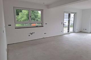 Wohnung mieten in 82399 Raisting, Exklusive 3,5-Zimmer-Erdgeschosswohnung mit großem Garten.