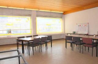 Gewerbeimmobilie mieten in 54536 Kröv, Gewerbeeinheit / Lagerfläche mit Parkplätzen