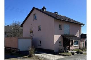 Haus kaufen in 96352 Wilhelmsthal, Platz für die ganze Familie! Neue Bilder. Vermietung 1. Stock/DG möglich. Haus ist leergeräumt.