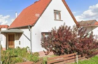 Einfamilienhaus kaufen in 39606 Osterburg, Osterburg (Altmark) - Kleines sanierungsbedürftiges Einfamilienhaus Innenstadtlage