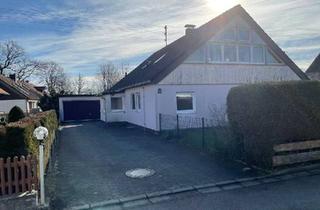 Einfamilienhaus kaufen in 86869 Oberostendorf, Oberostendorf - Einfamilienhaus mit ELW, Doppelgarage und PV-Anlage