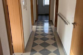 Wohnung kaufen in 87748 Fellheim, Fellheim - 4 Zimmer 1. OG Wohnung - 2 Balkone(Süd u. West),Garten