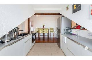 Wohnung kaufen in 71394 Kernen, Gepflegte & helle Dachgeschosswohnung – 3 Zimmer, großer Balkon & Carport in ruhiger Lage