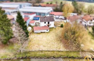 Einfamilienhaus kaufen in 84155 Bodenkirchen, Einfamilienhaus auf großzügigem Grundstück, mit Nebengebäuden - zu verkaufen