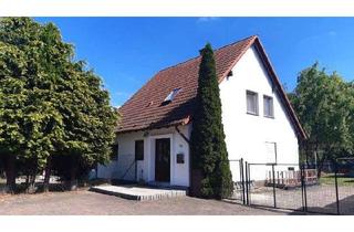 Haus kaufen in 14827 Wiesenburg, Anwesen mit 2 EFH und Photovoltaikanlage - für Anleger oder Eigennutzer