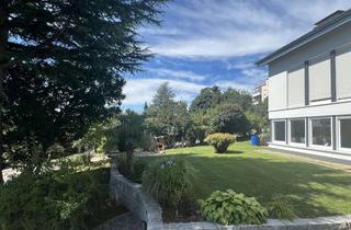 Wohnung mieten in 79761 Waldshut-Tiengen, Erstbezug nach Sanierung mit Balkon und EBK: Stilvolle 4,5-Raum-Dachgeschosswohnung