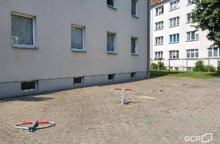Garagen mieten in Anhaltiner Straße 1 -, 39288 Burg, Einfach parken, entspannt ankommen-Stellplatz zu vermieten / Anhaltiner Straße 1-6