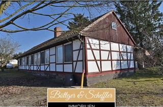 Einfamilienhaus kaufen in 14669 Ketzin, Sanierungsbedürftiges Einfamilienhaus / Mehrgenerationenhaus im Bungalowstil