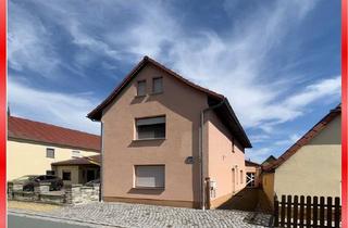 Einfamilienhaus kaufen in 01619 Zeithain, Platzwunder ohne Garten: Einfamilienhaus mit großer Dachterrasse, Garage und Ausbaumöglichkeiten!