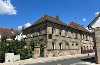 Einfamilienhaus kaufen in 91083 Baiersdorf, Einmalige Chance - Denkmalgeschütztes Haus mit Entwicklungspotential !