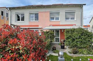 Doppelhaushälfte kaufen in 90766 Fürth, Eingetragenes Wohnrecht! | Traumhafte Doppelhaushälfte in Fürther Top-Lage | Garage, Terrasse u. Garten