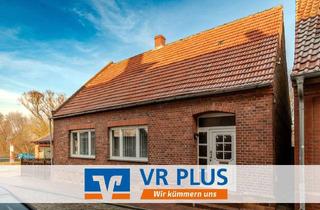 Einfamilienhaus kaufen in 19303 Dömitz, Einfamilienhaus mit Nebengebäude in zentraler Lage