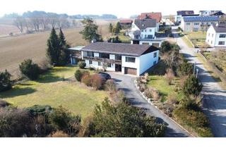 Einfamilienhaus kaufen in 84085 Langquaid, 2.500m² großes Anwesen mit stattlichem Einfamilienhaus in unverbaubarer Hanglage in Adlhausen