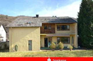 Einfamilienhaus kaufen in 57548 Kirchen (Sieg), Geräumiges Einfamilienhaus in guter Wohnlage