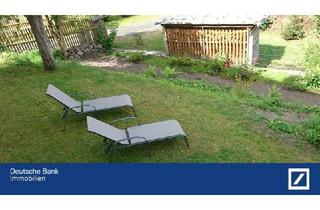 Mehrfamilienhaus kaufen in Bahnhofstraße 19, 08485 Lengenfeld, Mehrfamilienhaus im Zentrum von Lengenfeld teilsaniert.