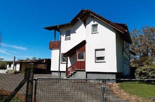 Einfamilienhaus kaufen in 34639 Schwarzenborn, Schwarzenborn - Charmantes alleinstehendes Einfamilienhaus mit großem Garten