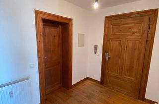 Wohnung kaufen in 47495 Rheinberg, Rheinberg - Schöne 2-Zimmer Altbauwohnung zentral gelegen
