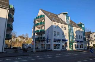 Wohnung kaufen in Bruchstraße 18, 57462 Olpe, Mitten in Olpe: Charmante Wohnung mit Balkon & Aufzug - Wohnen oder Arbeiten möglich!