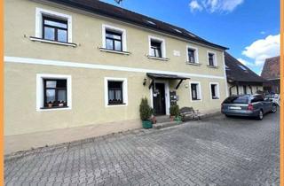 Bauernhaus kaufen in 90427 Buch, Historischer Charme trifft auf rentable Kapitalanlage – Bauernhof mit 5 vermieteten Wohneinheiten