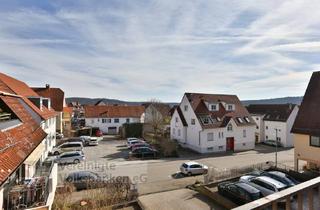 Wohnung kaufen in Königstraße 23, 71139 Ehningen, Tolle 3-Zimme-Wohnung mit Balkon, Loggia und Tiefgaragenstellplatz in Ehningen!