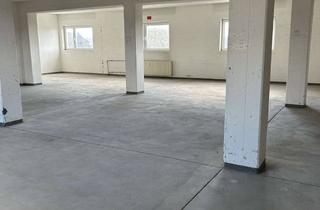 Gewerbeimmobilie mieten in Eichenstraße 2a, 56587 Straßenhaus, Lager-Gewerbefläche