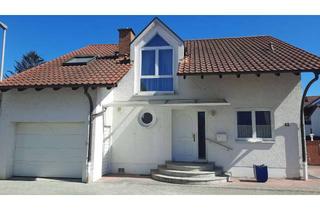 Haus mieten in 64653 Lorsch, Haus mit sechs Zimmer auf 185 qm mit Garten, überdachterTerrasse und Garage in Lorsch