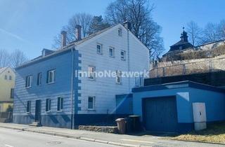 Haus kaufen in Schwarzenbacher Str., 95145 Oberkotzau, ***Platzwunder im Stadtzentrum – viel Raum für Ihre Ideen***NEUER PREIS