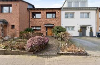 Haus kaufen in Karlstr. 17b, 40764 Langenfeld, Reihenmittelhaus im Splitlevel mit großem Garten und Garage im Zentrum von Langenfeld-Immigrath