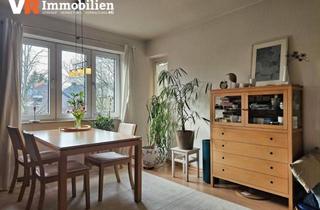 Wohnung kaufen in Hindenburgstraße 31, 24768 Rendsburg, Schöne 3-Zimmer-Eigentumswohnung im 3. OG mit Loggia in einer beliebten Wohnanlage