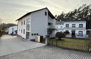 Mehrfamilienhaus kaufen in Pressather Straße 187, 92637 Weiden, Gepflegtes Dreifamilienhaus in Weiden-West