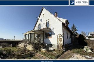 Haus kaufen in Flurstraße 24, 86655 Harburg, Sanierungsbedürftige Immobilie mit Garage und viel Potenzial in Ortsrandlage