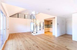 Wohnung kaufen in Schloßstraße, 72793 Pfullingen, Traumhafte 4,5 Zi. Maisonette Wohnung mit Balkon und Terrasse - Erstbezug im Herzen von Pfullingen